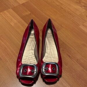 Stuart Whitman Red Buckle Detail Women's Flats Size 8 N